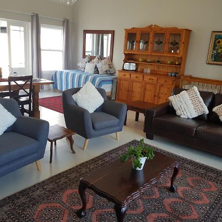 Coral Tree Apartment Hermanus Exterior photo